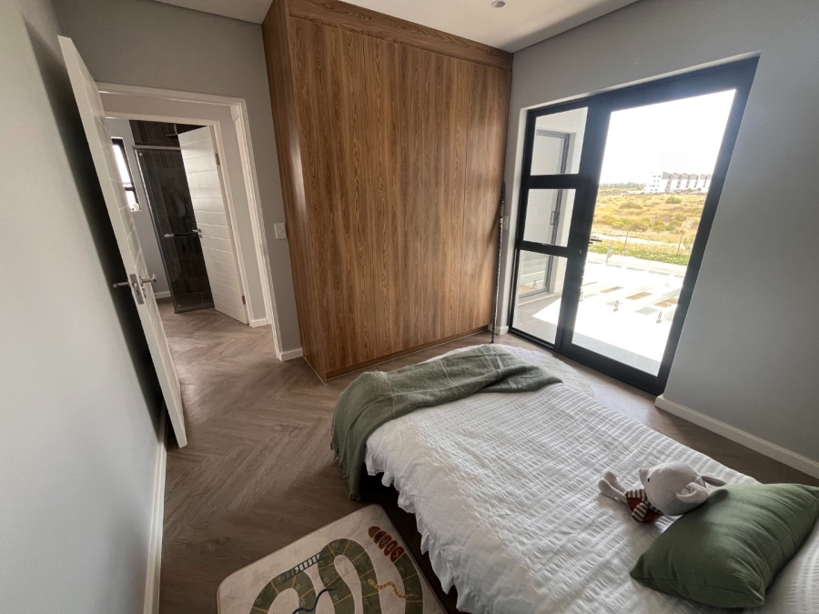 4 Bedroom Property for Sale in Sandown Western Cape